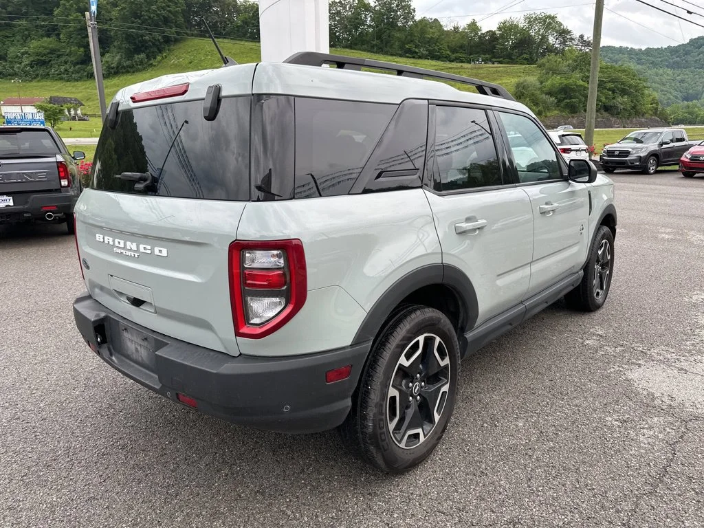 Used 2023 Green Ford Outer Banks image 5