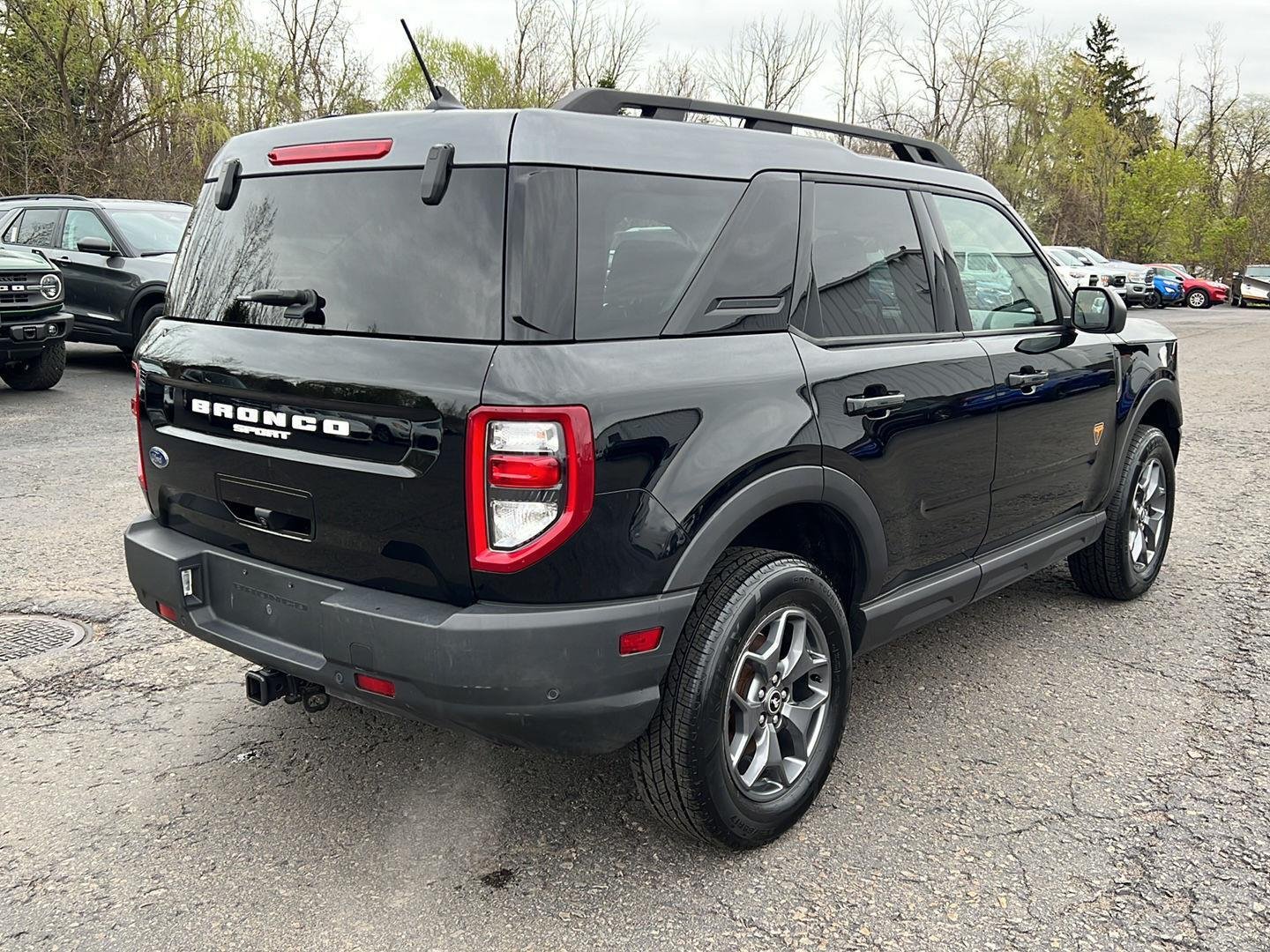 Used 2021 Shadow Black Ford Badlands image 21