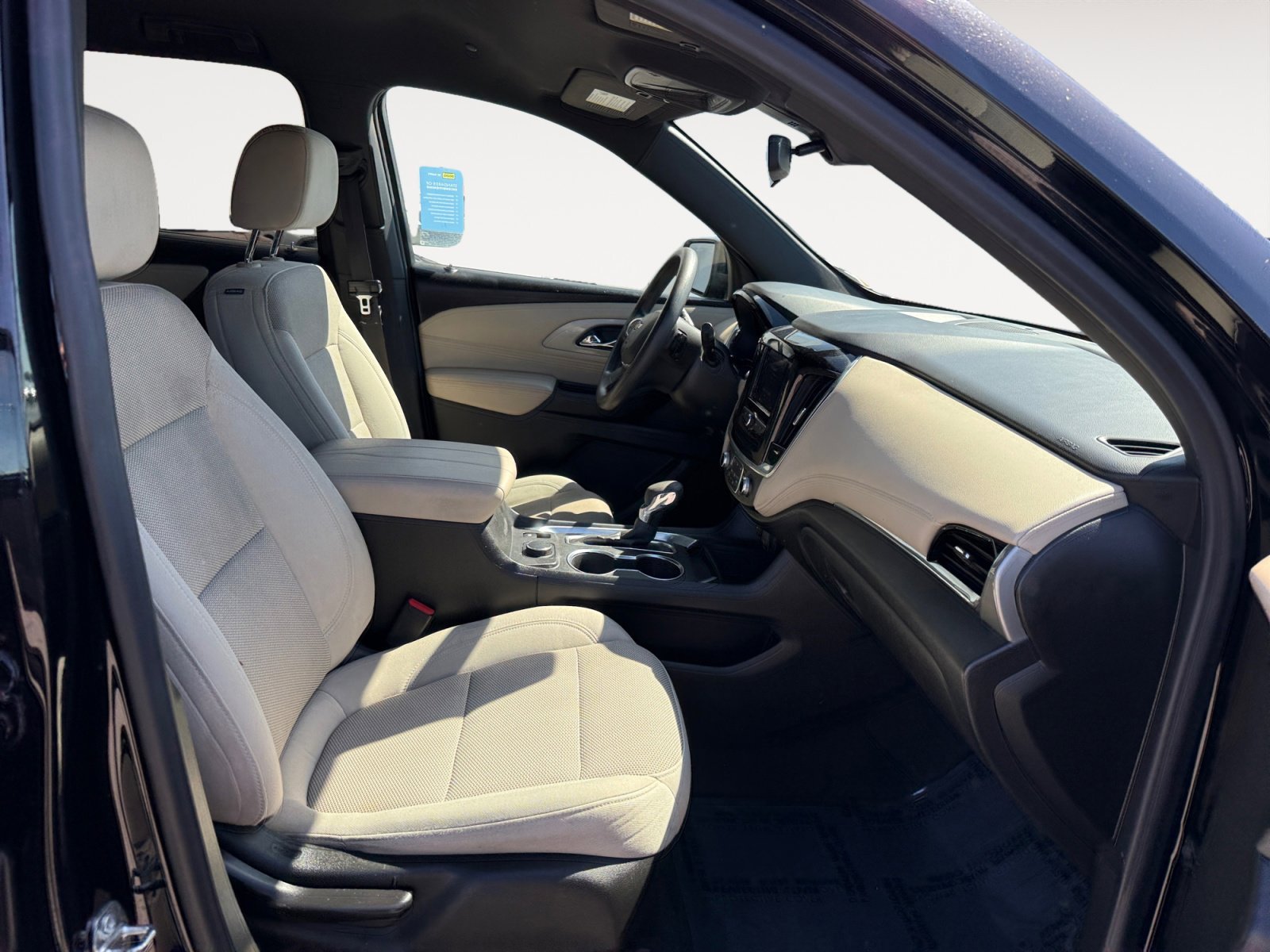 Used 2022 Black Metallic Chevrolet LS image 19