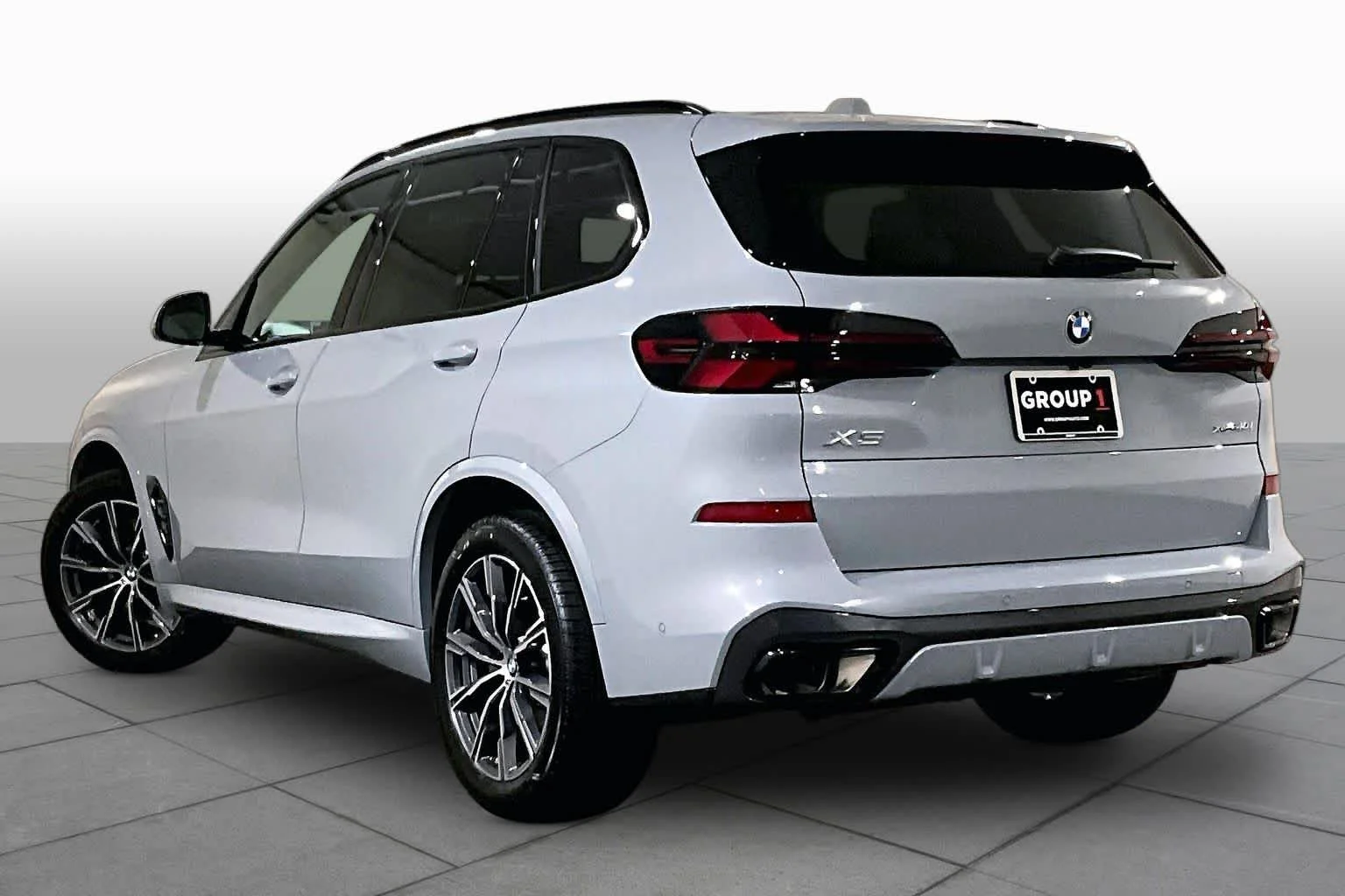 New 2026 Brooklyn Grey Metallic BMW xDrive40i image 3
