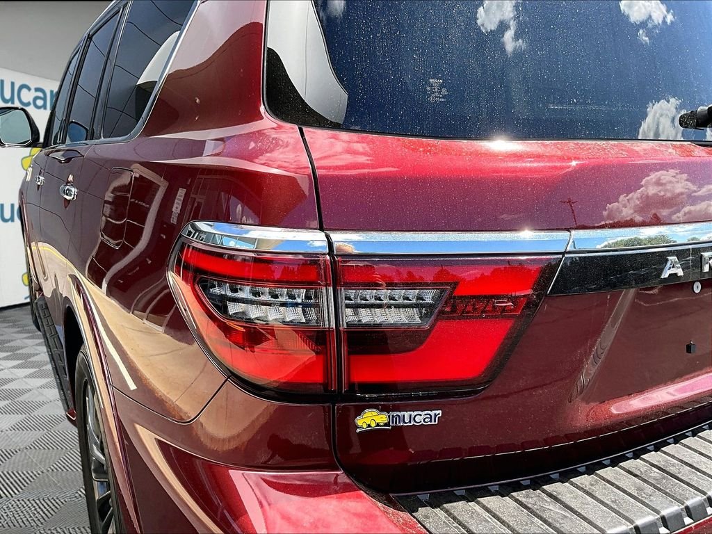 Used 2024 Red Nissan Platinum image 27