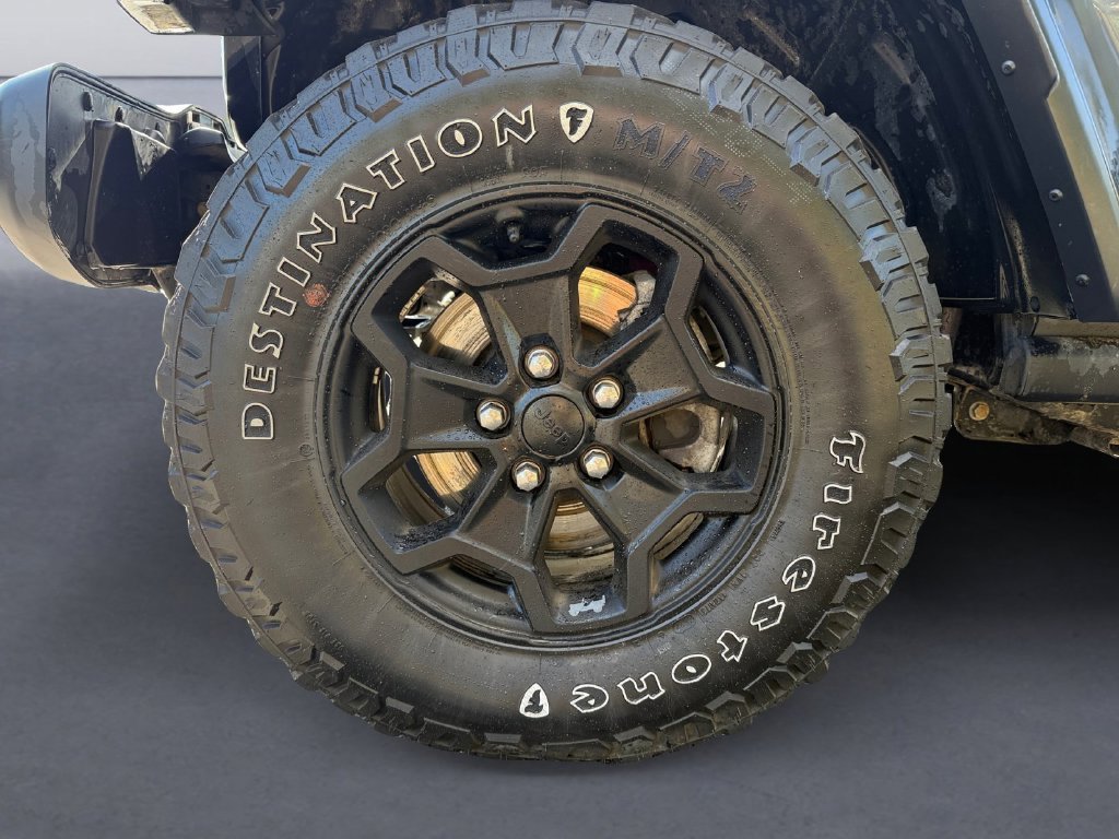 Used 2023 Gray Jeep Willys 4xe image 10