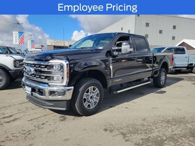 New 2026 Agate Black Metallic Ford F-250® Lariat® image 2