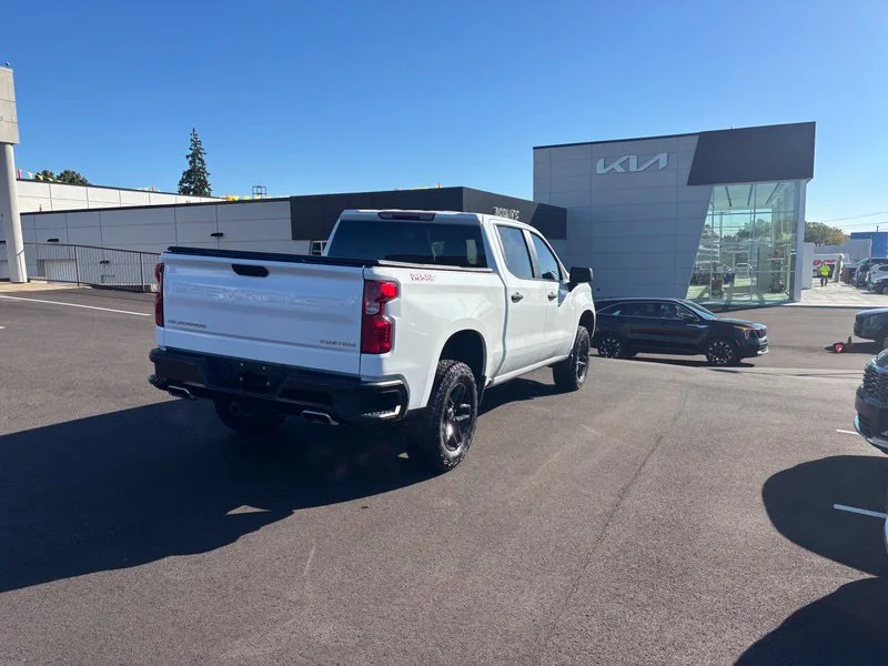 Used 2025 White Chevrolet Custom Trail Boss image 8