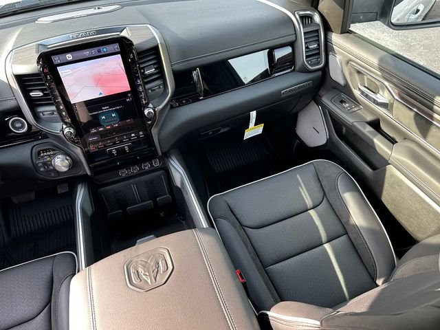 2026 RAM 1500 Laramie - Photo 15