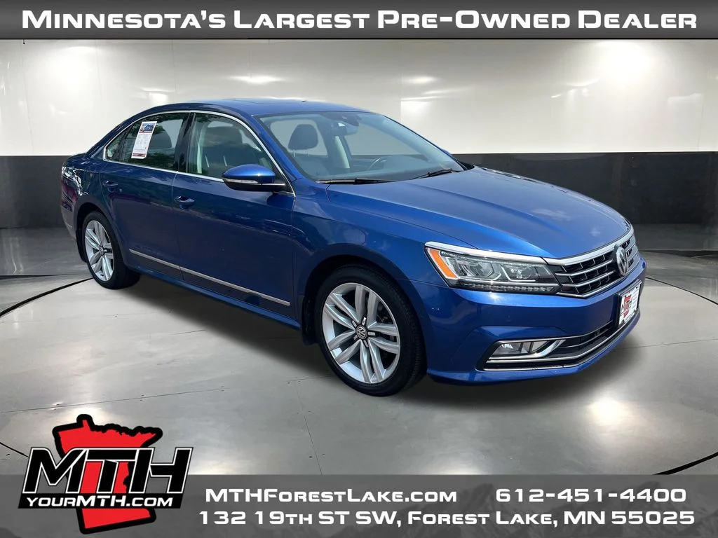 Used 2017 Blue Volkswagen SEL Premium image 1