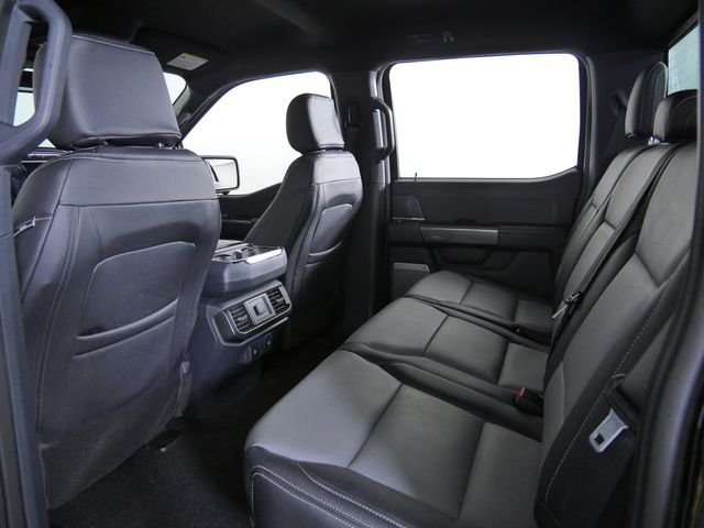 Used 2021 Black Ford XLT image 16