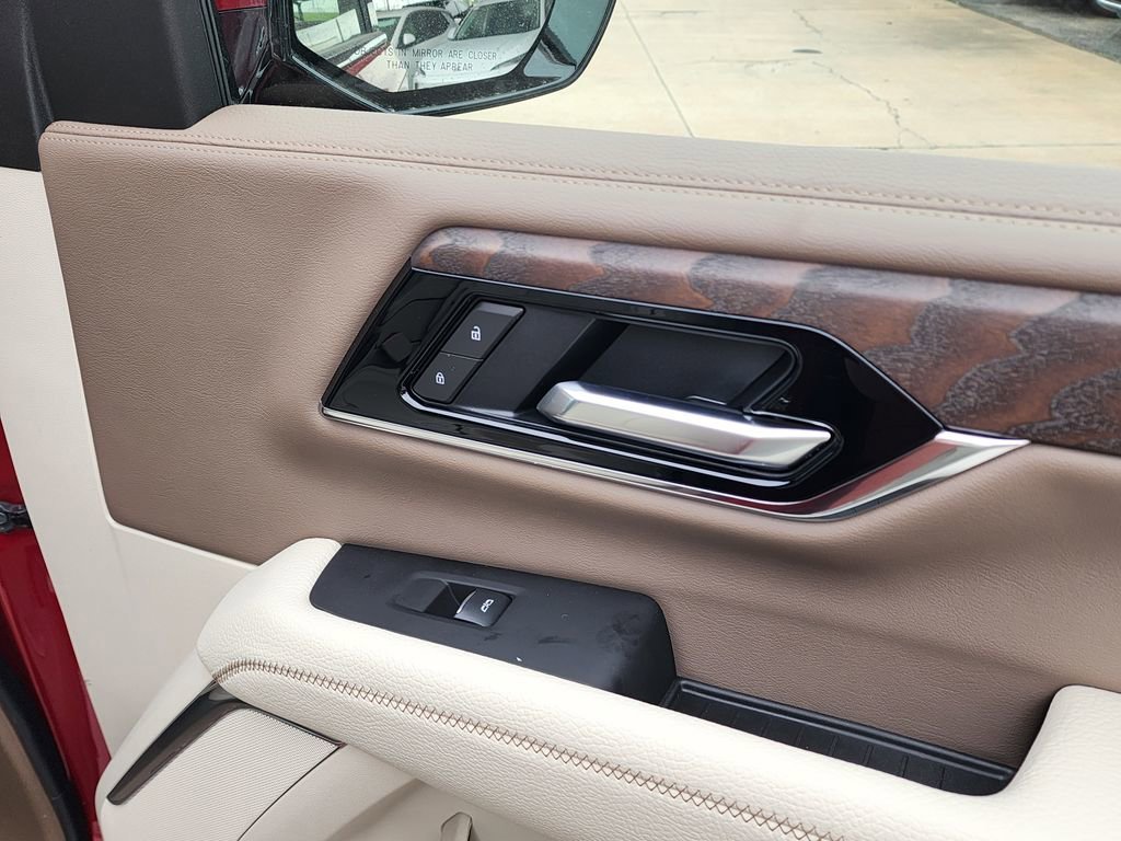 2026 GMC Yukon Denali - Photo 46