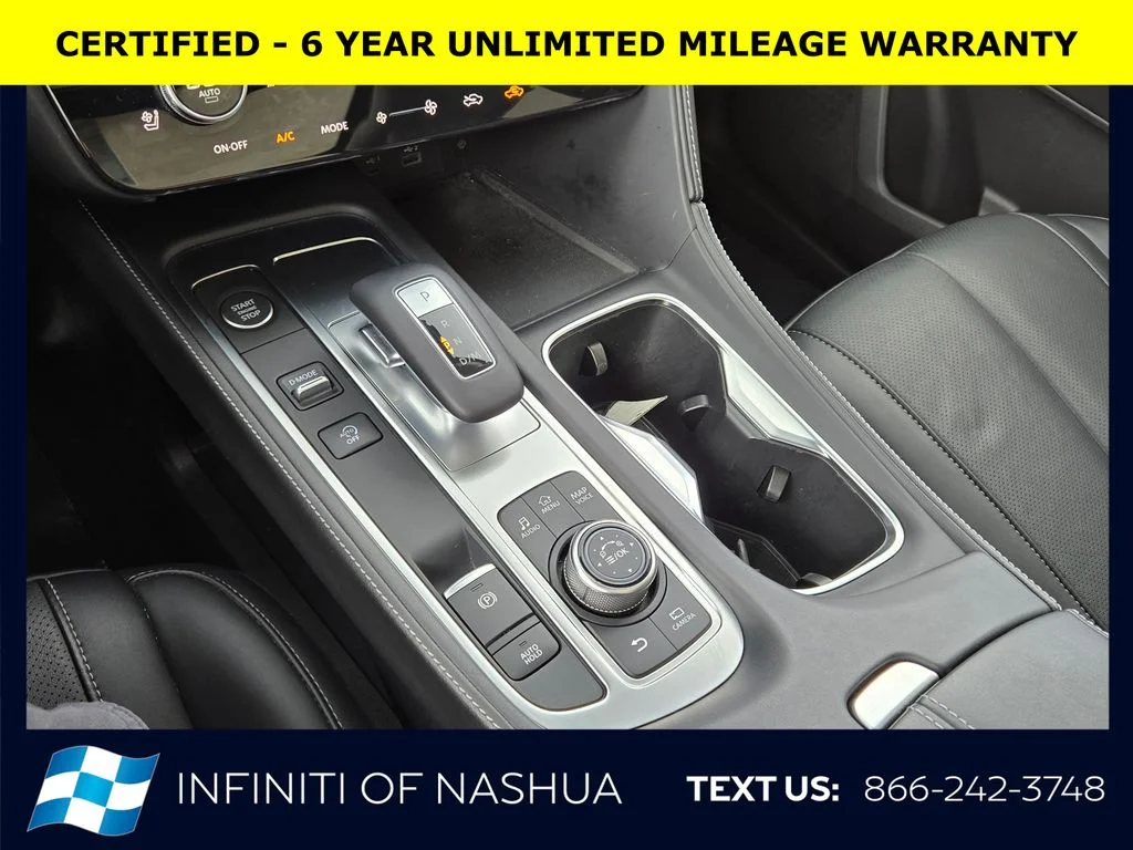 Certified Used 2023 White INFINITI LUXE image 28