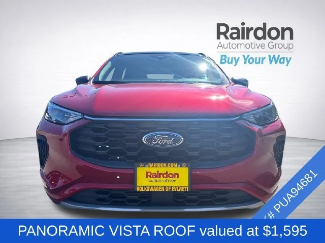 Used 2023 Rapid Red Metallic Tinted Clearcoat Ford ST-Line image 2