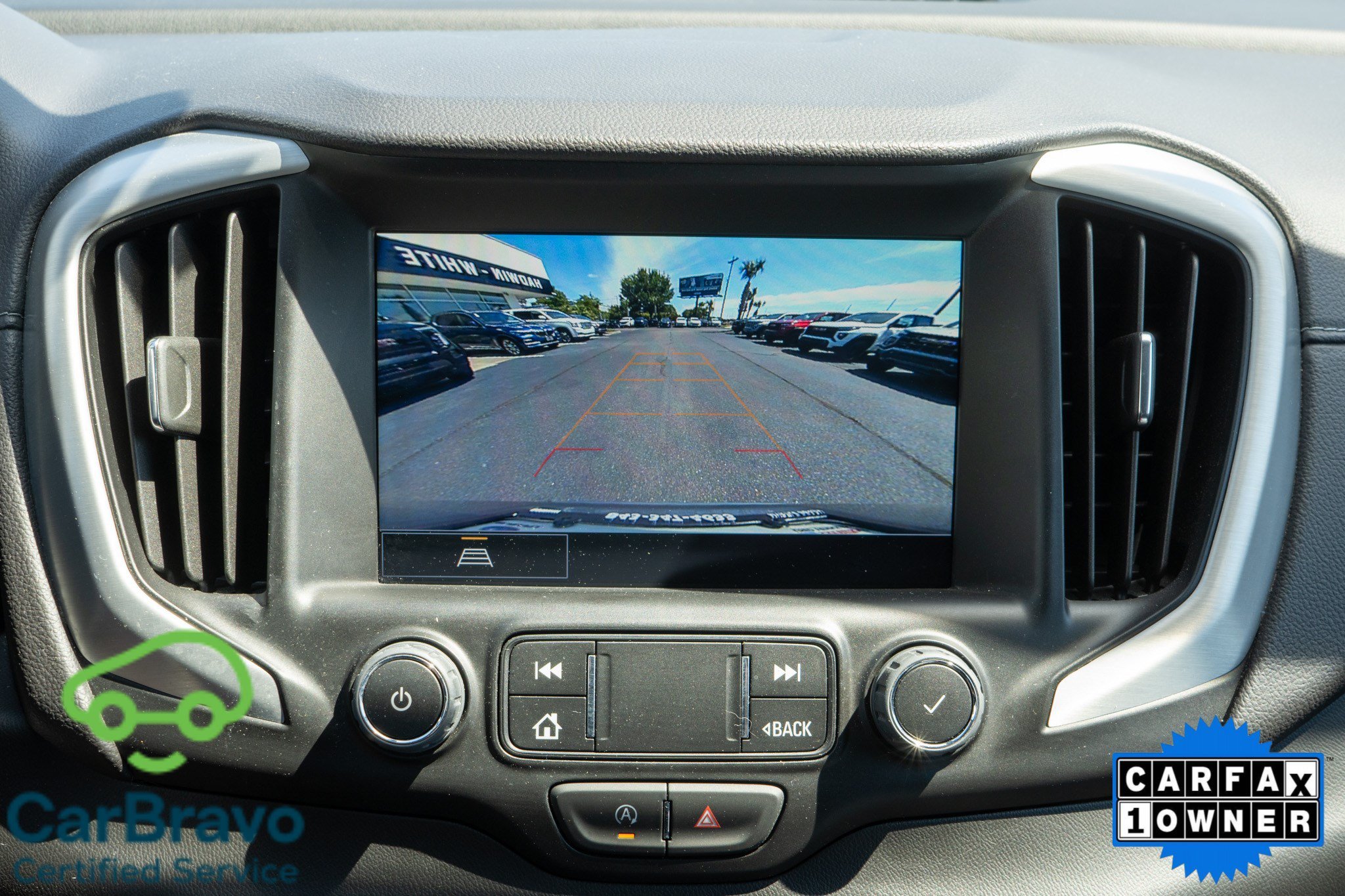 2023 GMC Terrain SLE - Photo 19