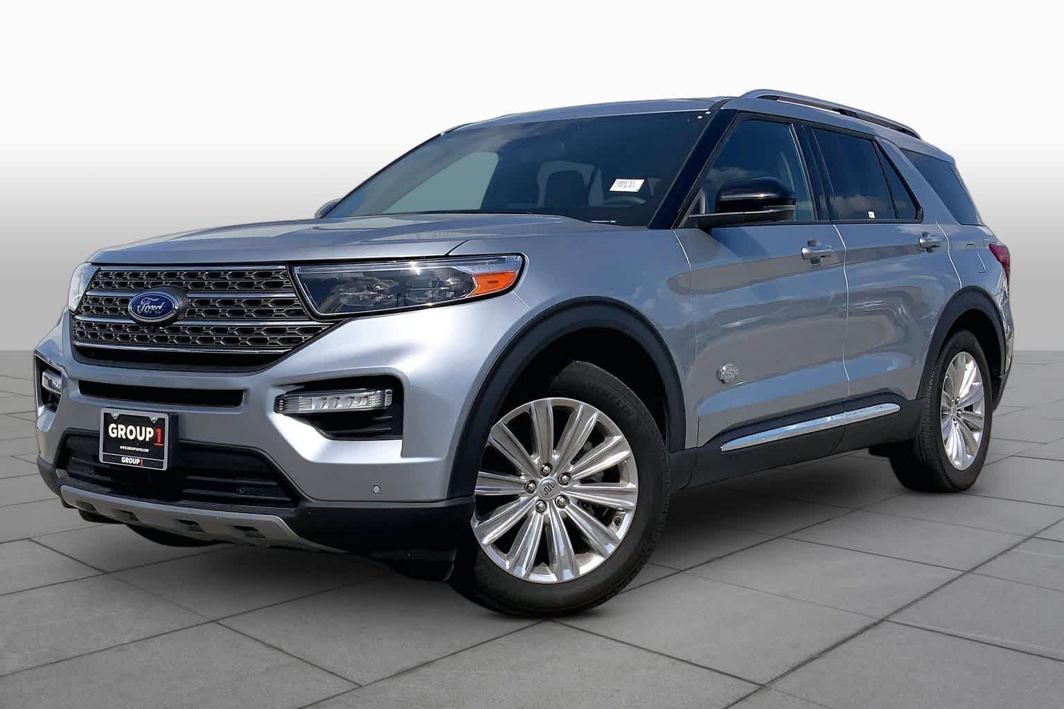 Used 2023 Iconic Silver Metallic Ford King Ranch image 2