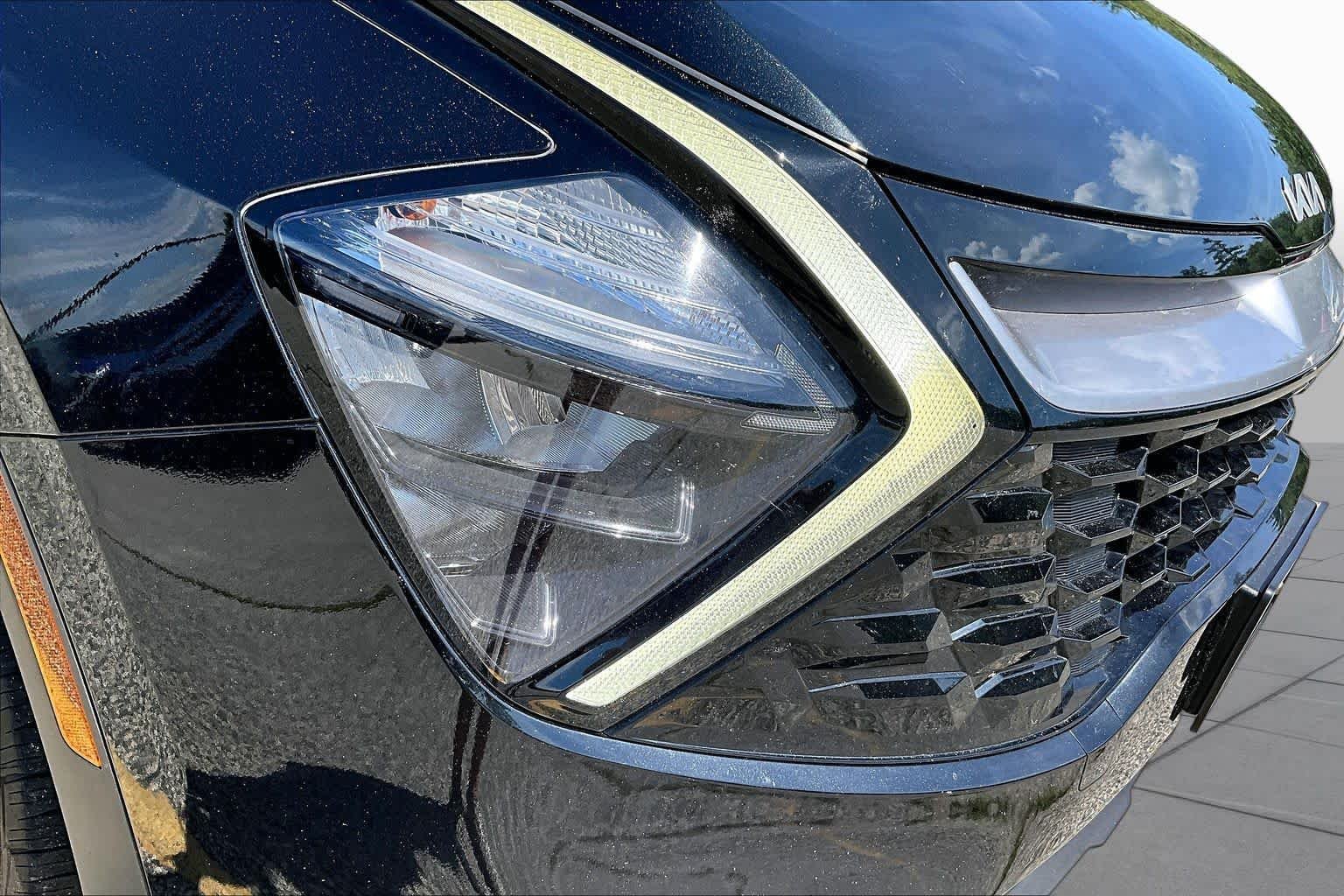 Used 2023 Fusion Black Kia EX image 27
