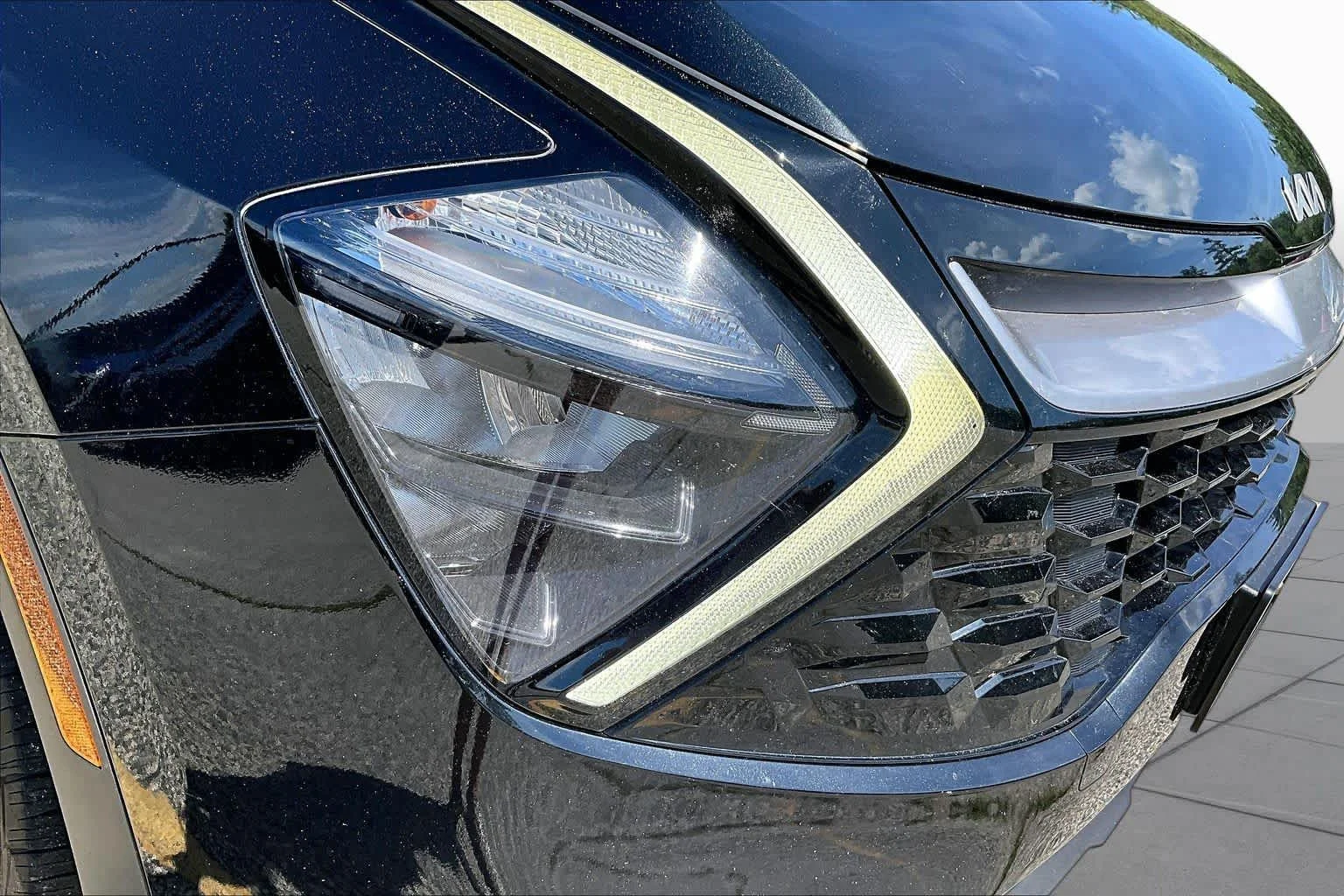 Used 2023 Fusion Black Kia EX image 27