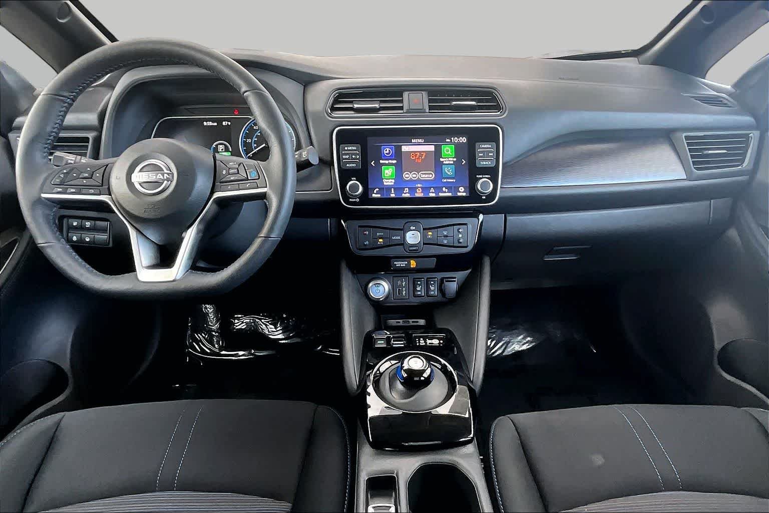 Certified Used 2025 Pearl White Tricoat Nissan SV PLUS image 14
