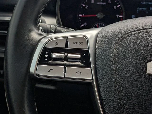 Used 2022 Silver Kia S image 23