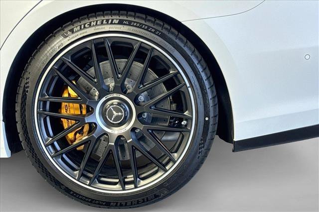 New 2026 MANUFAKTUR Moonlight White Magno Mercedes-Benz AMG® S 63 E image 59