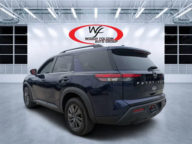 Used 2024 Blue Nissan SV image 5