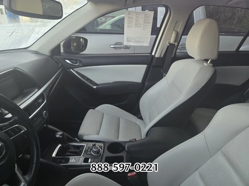 Used 2016 WHITE MAZDA Grand Touring image 3