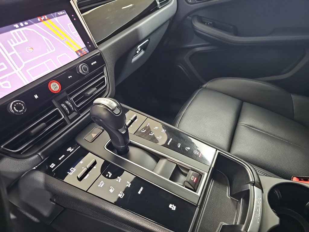 Used 2023 Gray Porsche Base image 28