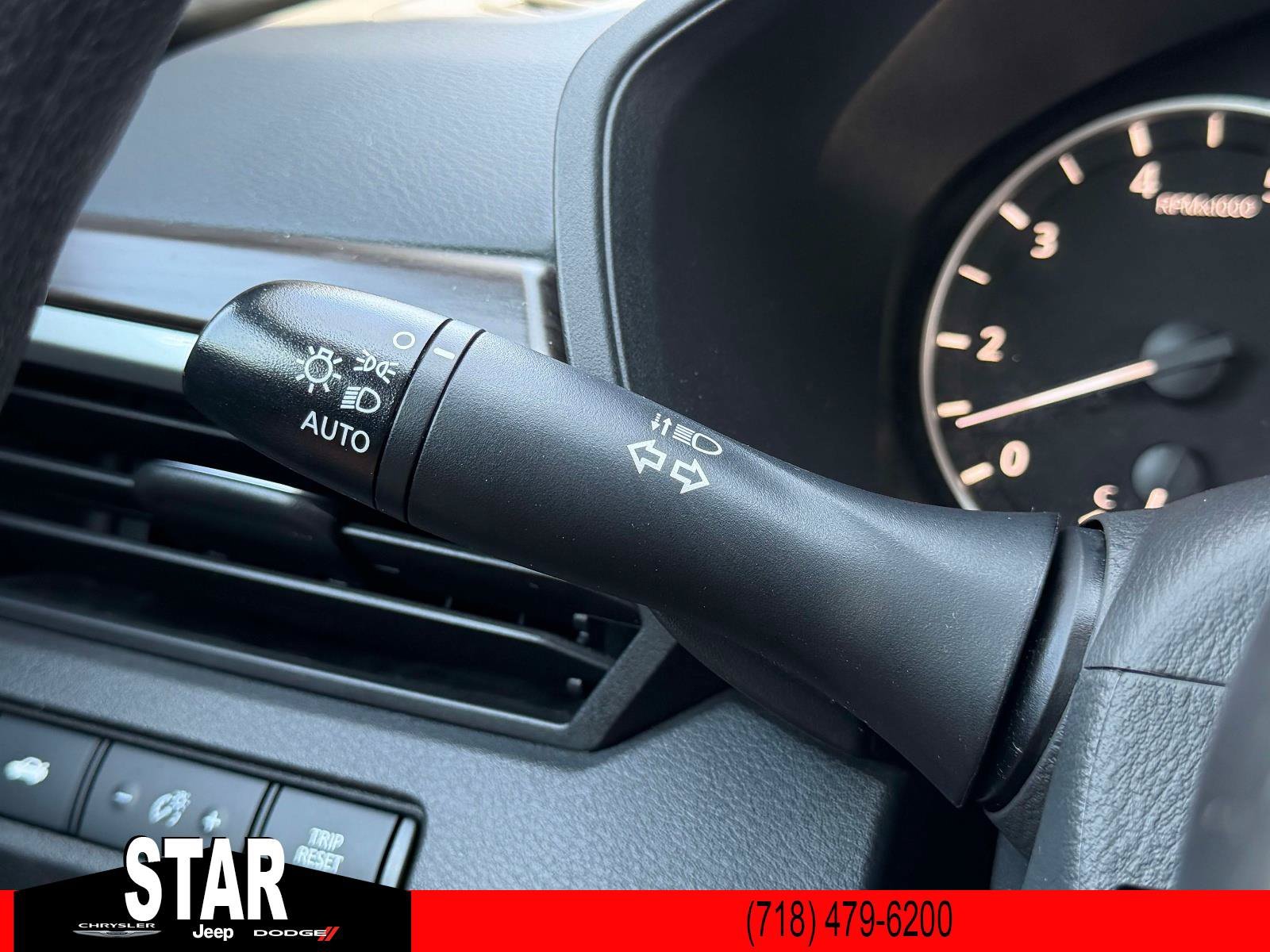 Used 2024 Super Black Nissan 2.5 SV image 22