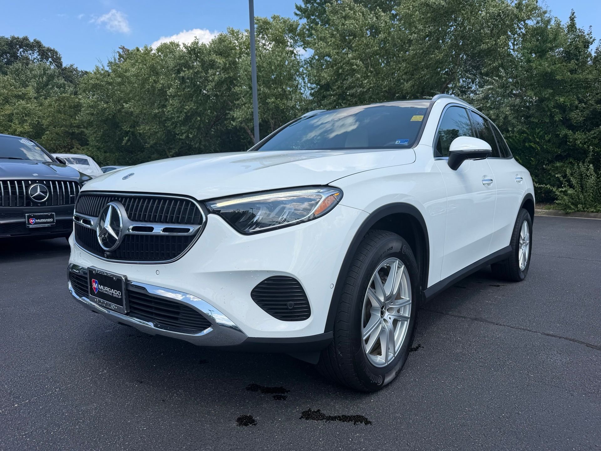 Certified Used 2023 White Mercedes-Benz GLC 300 image 3