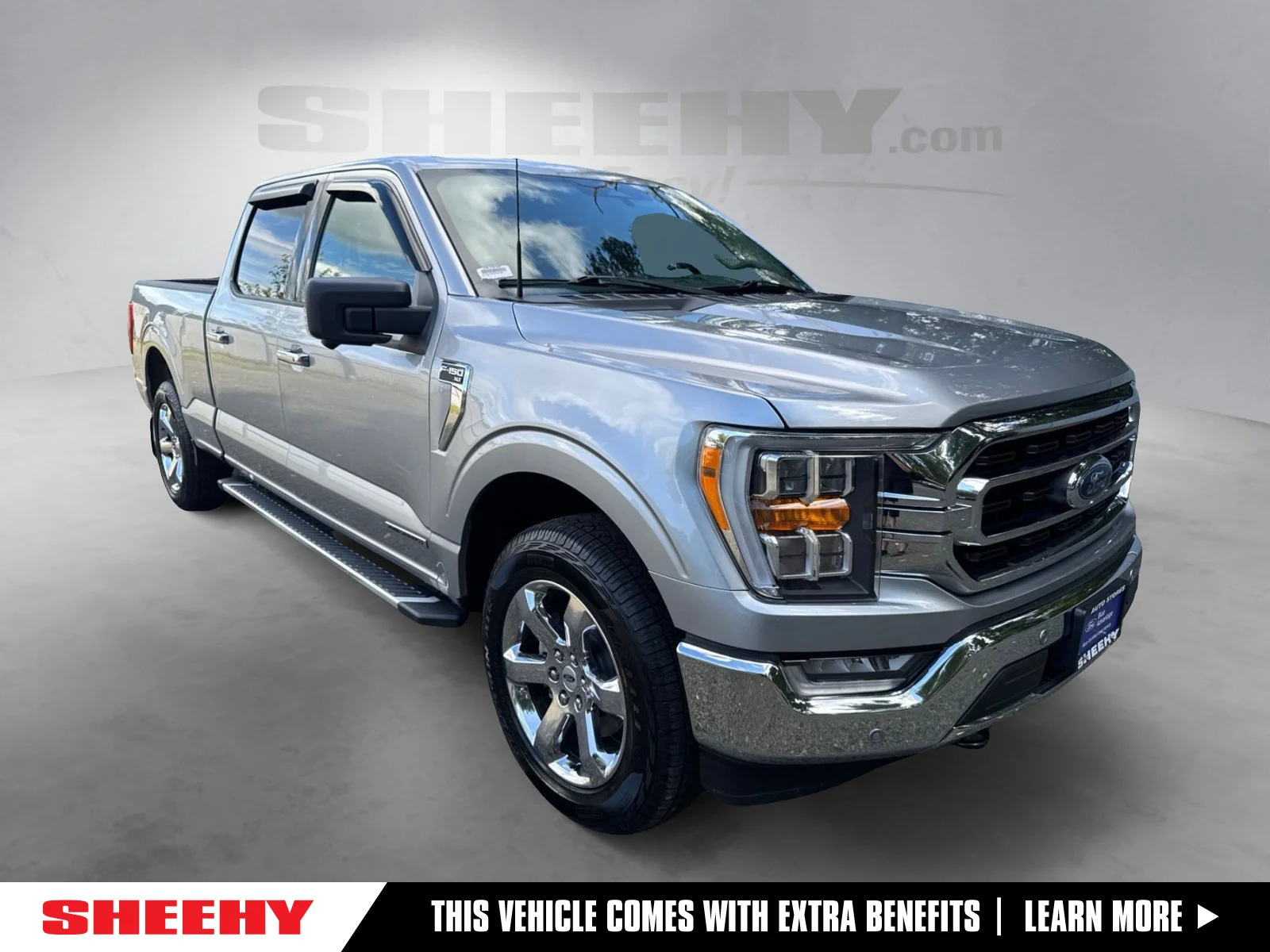 Certified Used 2023 Iconic Silver Metallic Ford XLT image 1