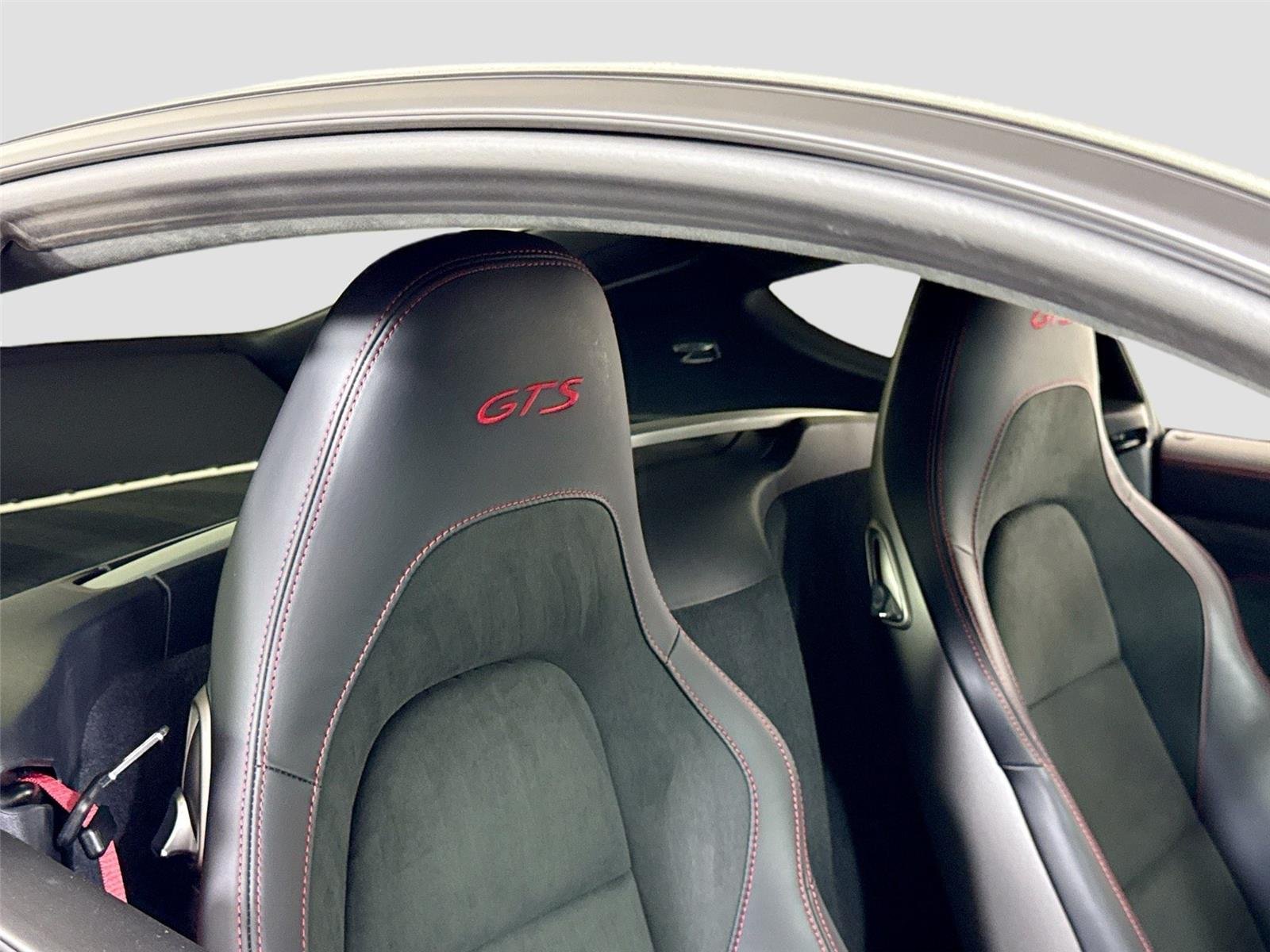 Used 2024 Aventurine Green Metallic Porsche GTS 4.0 | 18 way Seats | PDLS Lights | Premium Pkg image 32