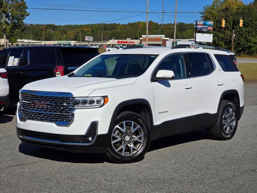 Used 2023 SUMMIT WHITE GMC SLT image 2