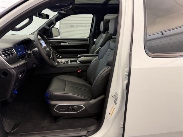New 2026 Bright White Clearcoat Jeep Grand Wagoneer image 18