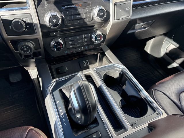 Used 2016 Blue Ford Platinum image 29
