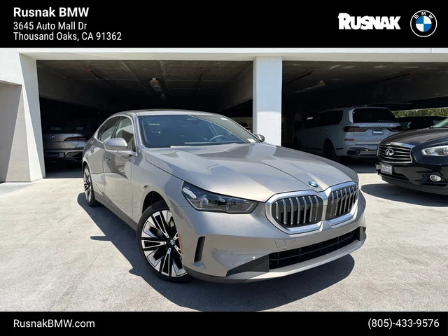2026 BMW 5 Series 530i