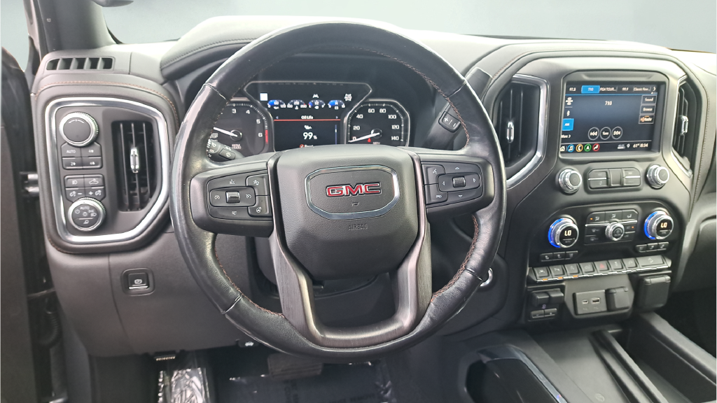 Used 2019 Gray GMC AT4 image 18