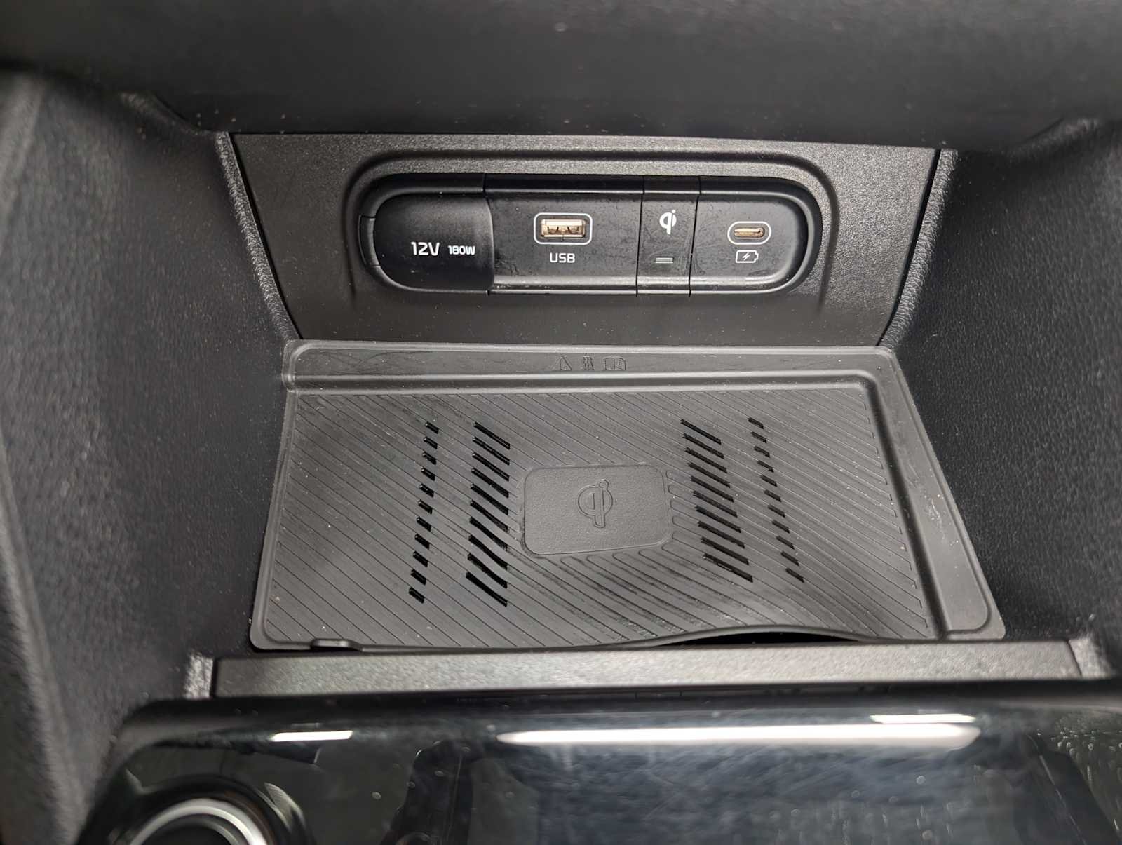 Used 2024 Jungle Green Kia X-Line image 32
