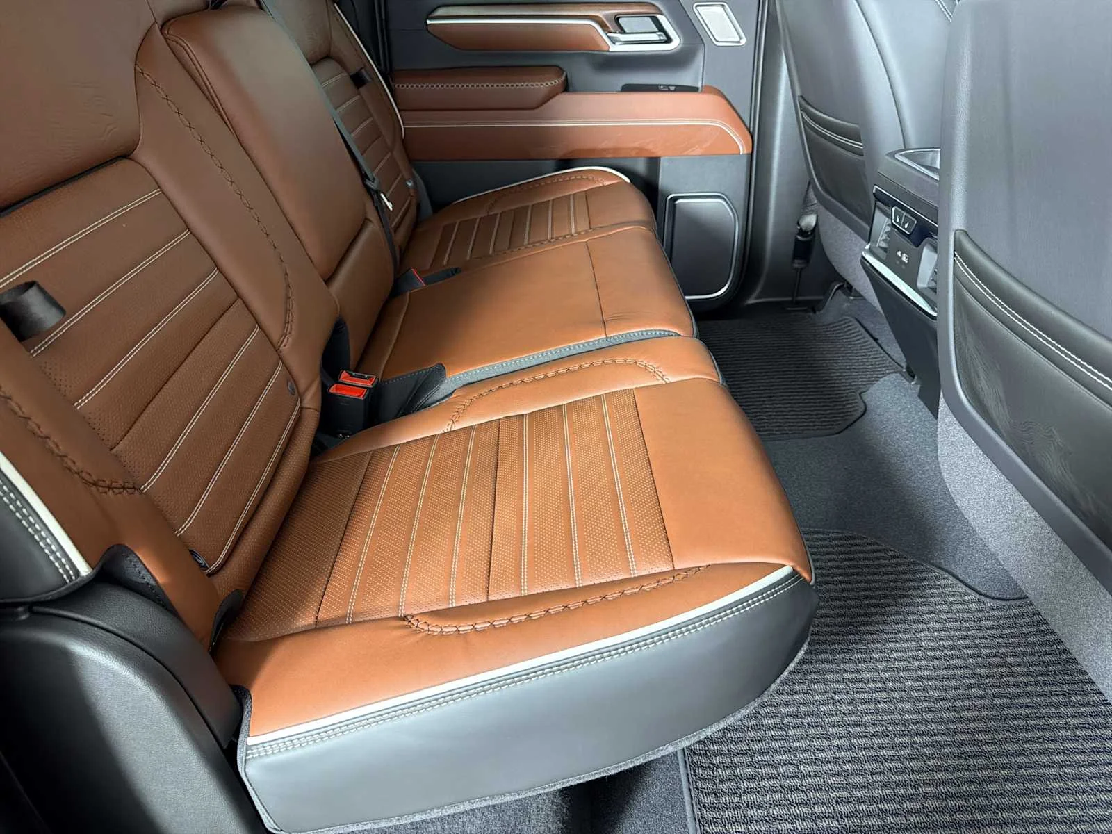 New 2026 Onyx Black GMC Denali Ultimate image 14