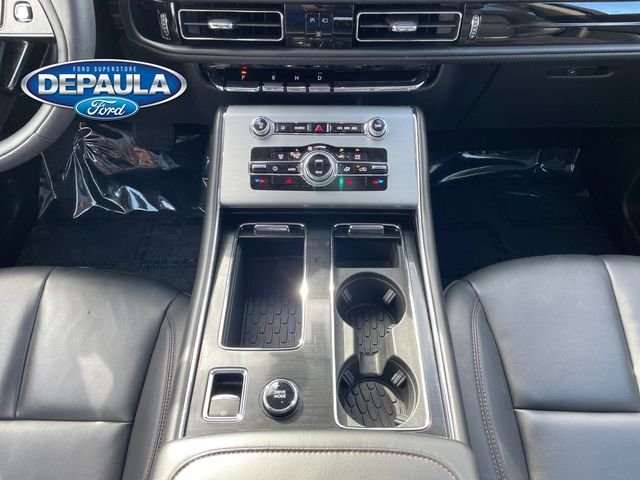Used 2023 Silver Lincoln Standard image 14