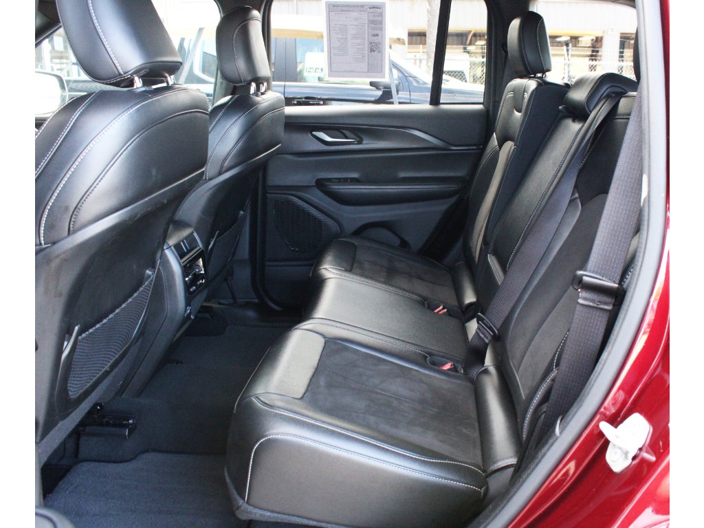 Used 2024 Velvet Red Pearlcoat Jeep Altitude image 13
