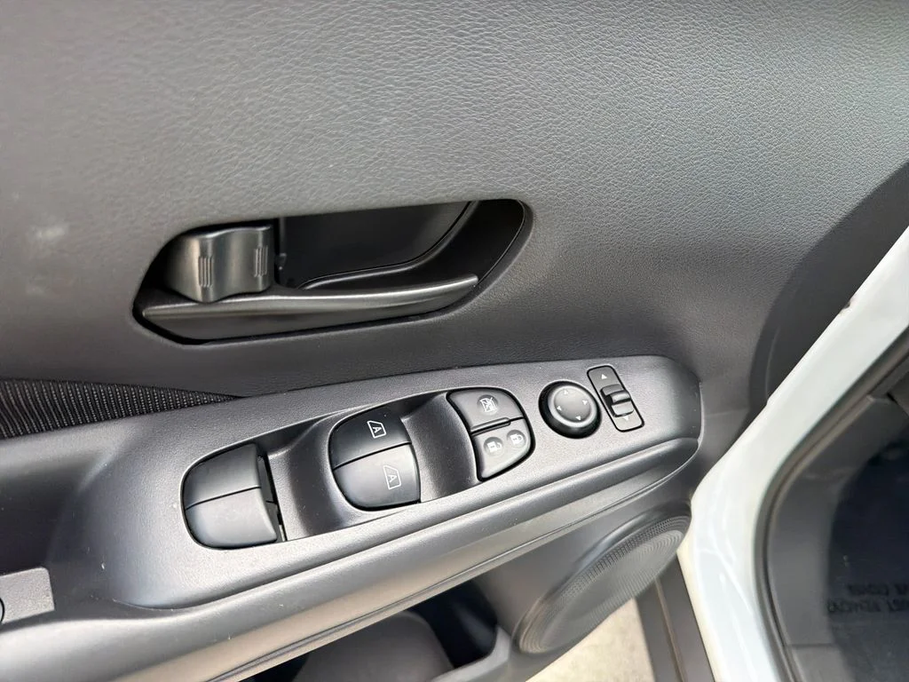 Certified Used 2025 White Nissan S image 16