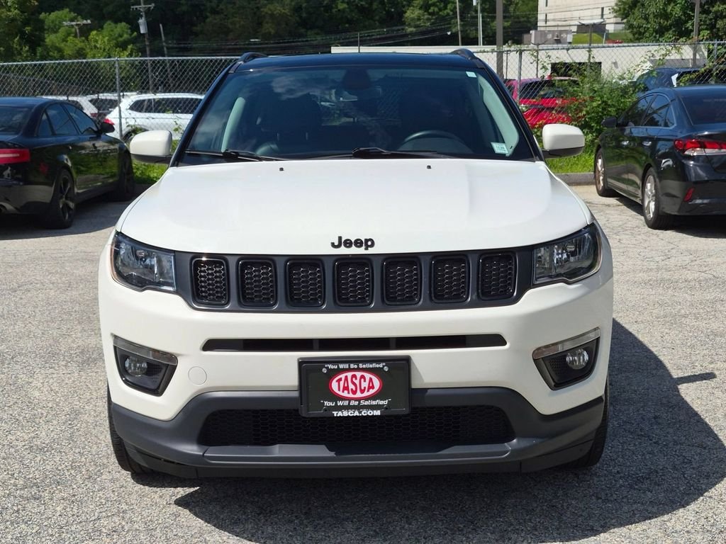 Used 2020 White Jeep Latitude image 10