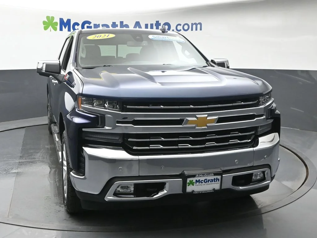 Used 2021 Blue Chevrolet LTZ image 5