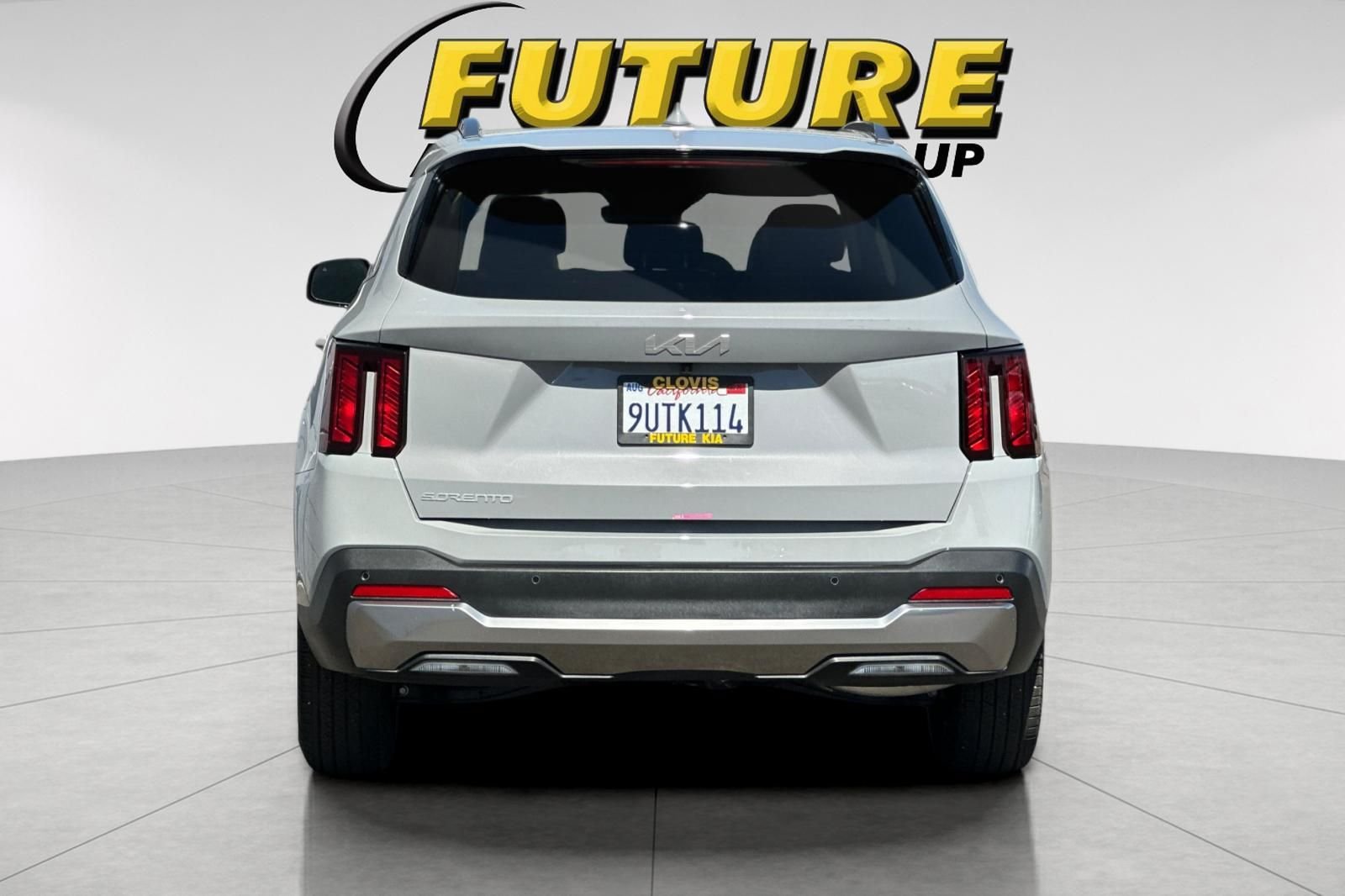 Used 2025 Gray Kia S image 5