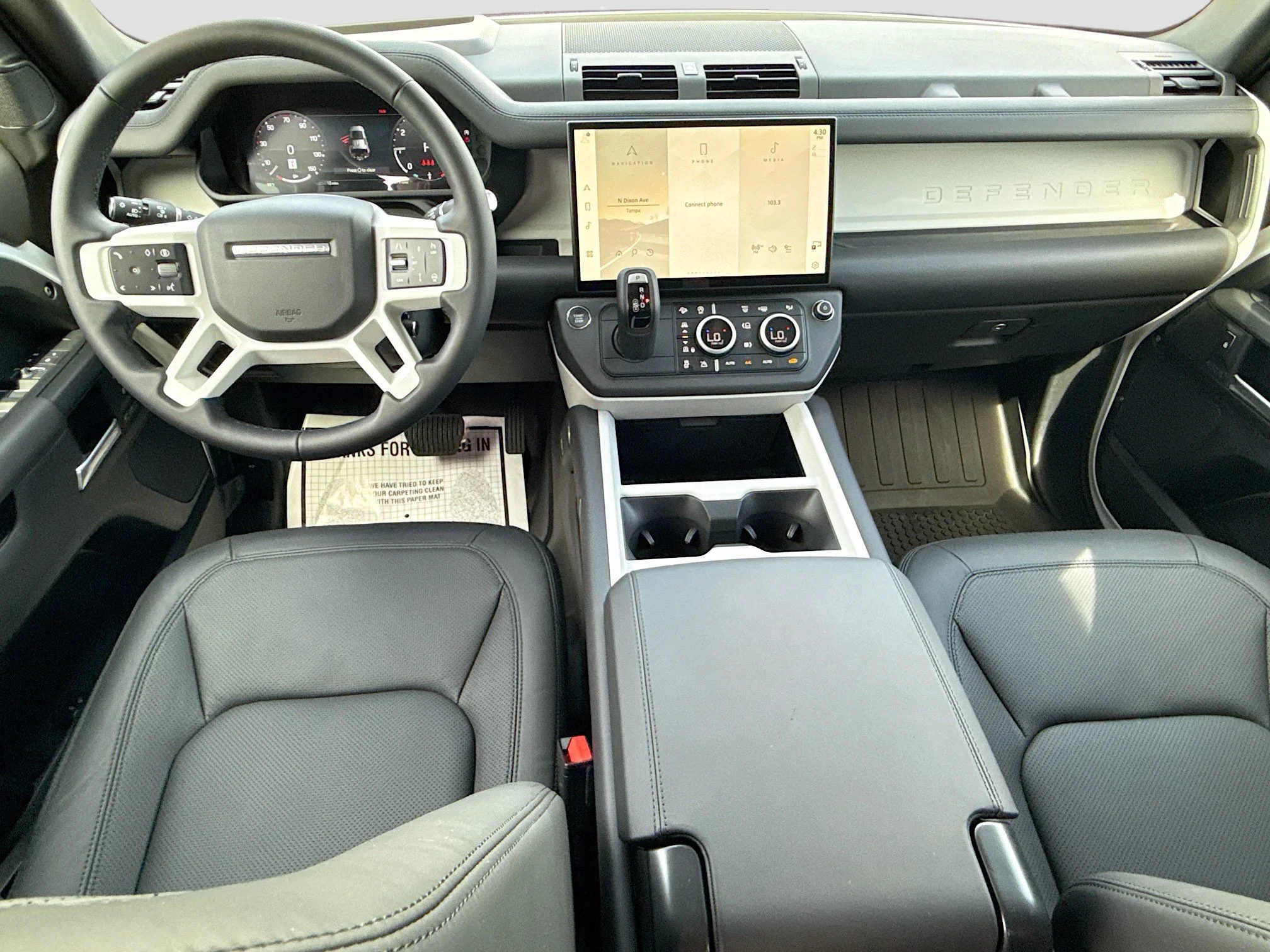 New 2026 Fuji White Land Rover X-Dynamic SE image 16