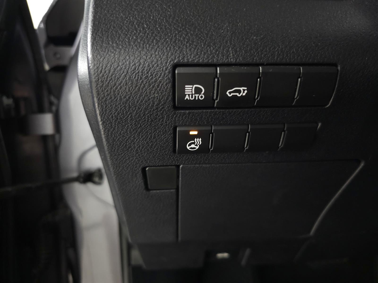 Used 2018 Gray Lexus PREMIUM image 15