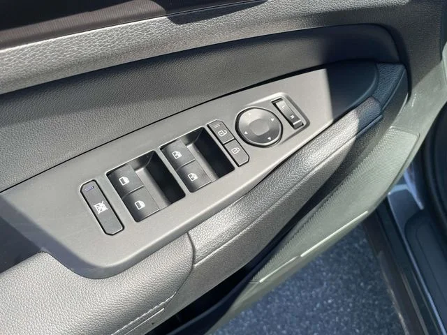 New 2026 Gray Kia EX image 17