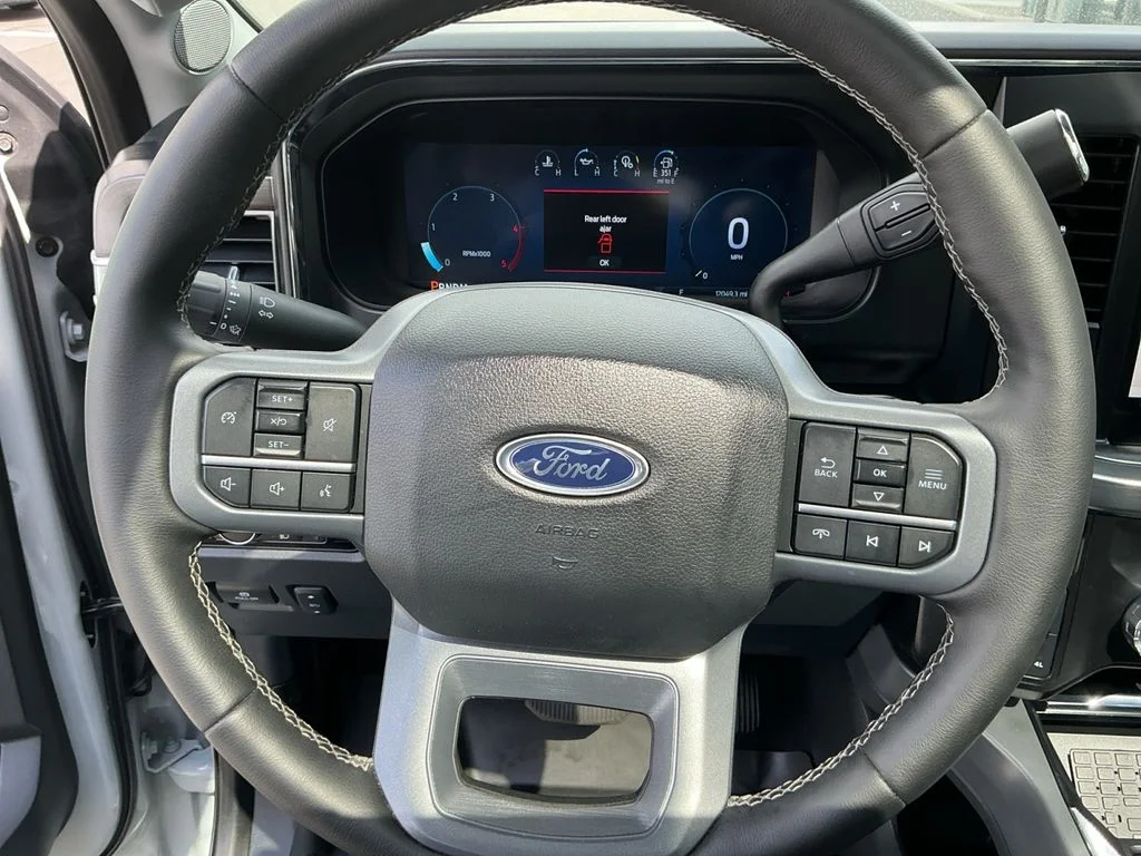 Used 2025 White Ford Lariat image 12