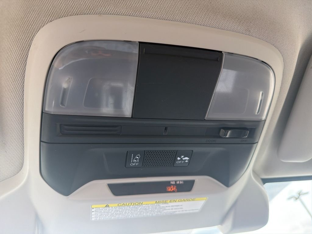 Used 2020 Silver Subaru Base image 24