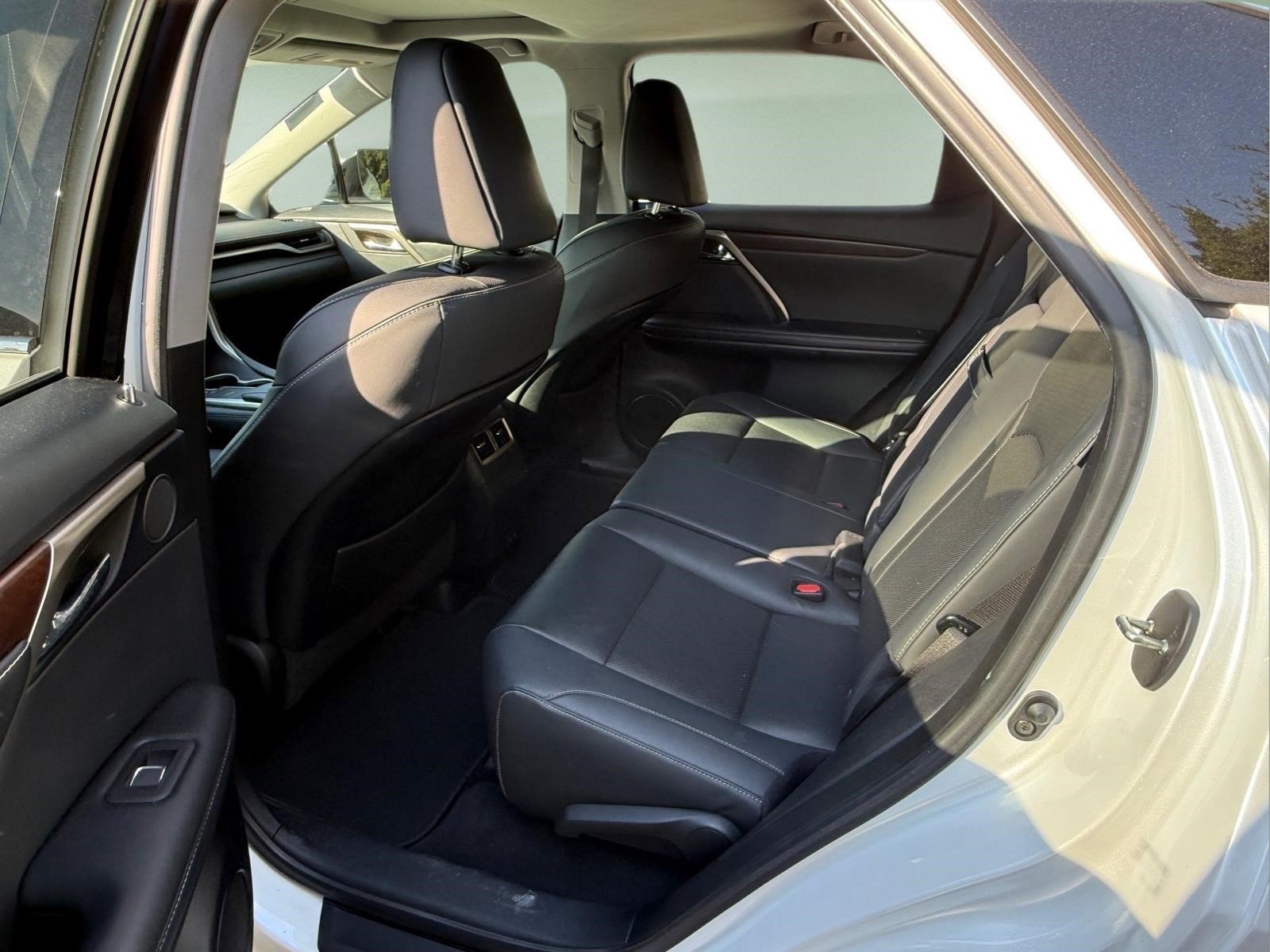 Used 2022 White Pearl Lexus RX 350 image 24