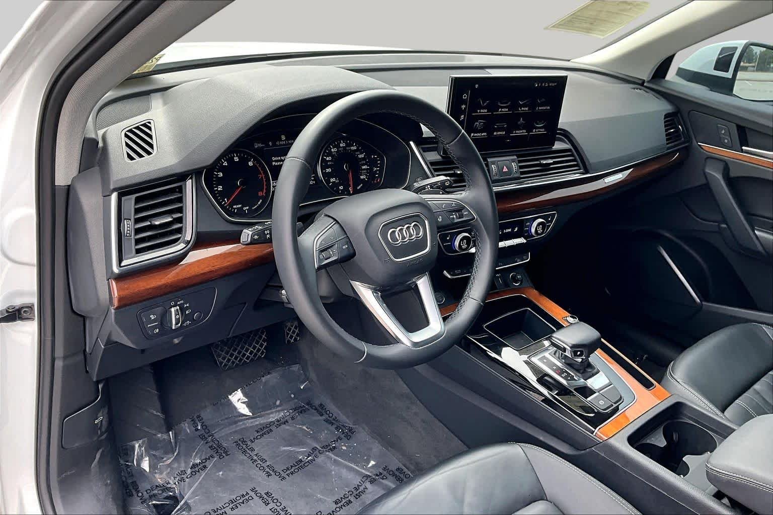 Used 2023 Glacier White Metallic Audi Premium image 35