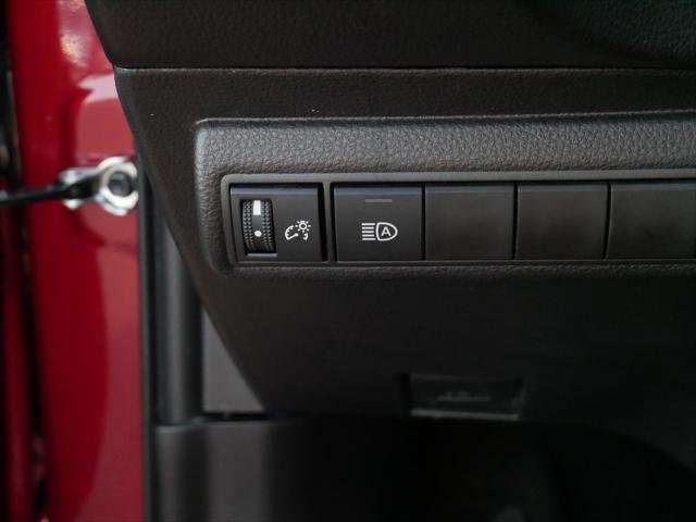 Certified Used 2026 RUBY FLARE PEARL Toyota  image 27