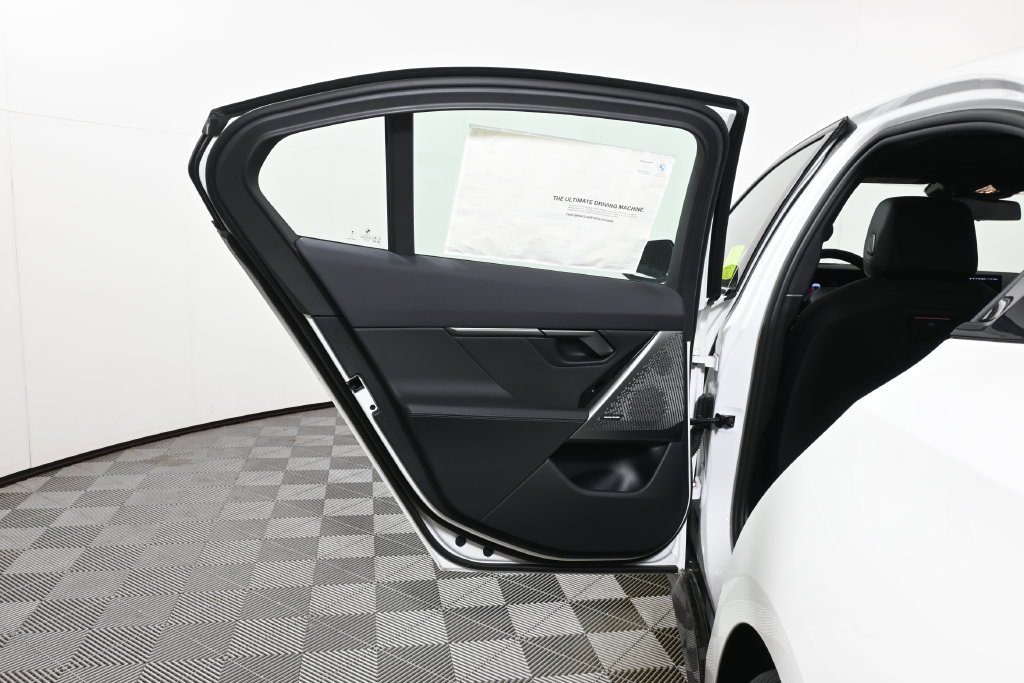 2026 BMW 5 Series 530i - Photo 25
